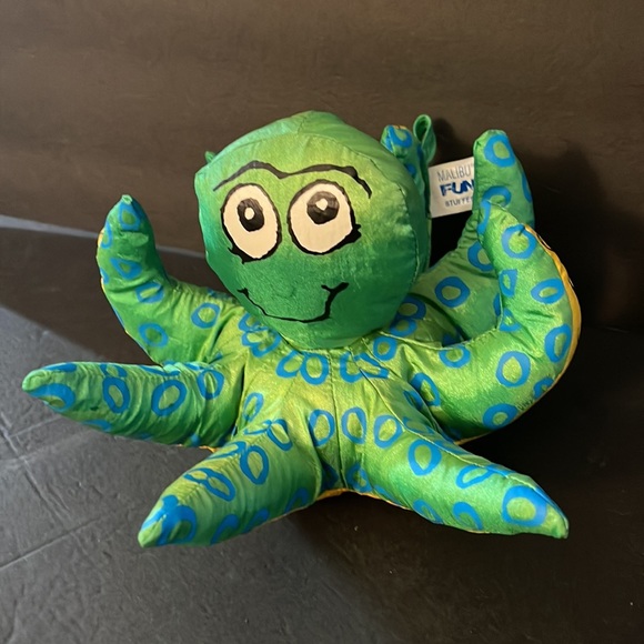 Malibu Fun Stuff Octopus - Picture 2 of 3